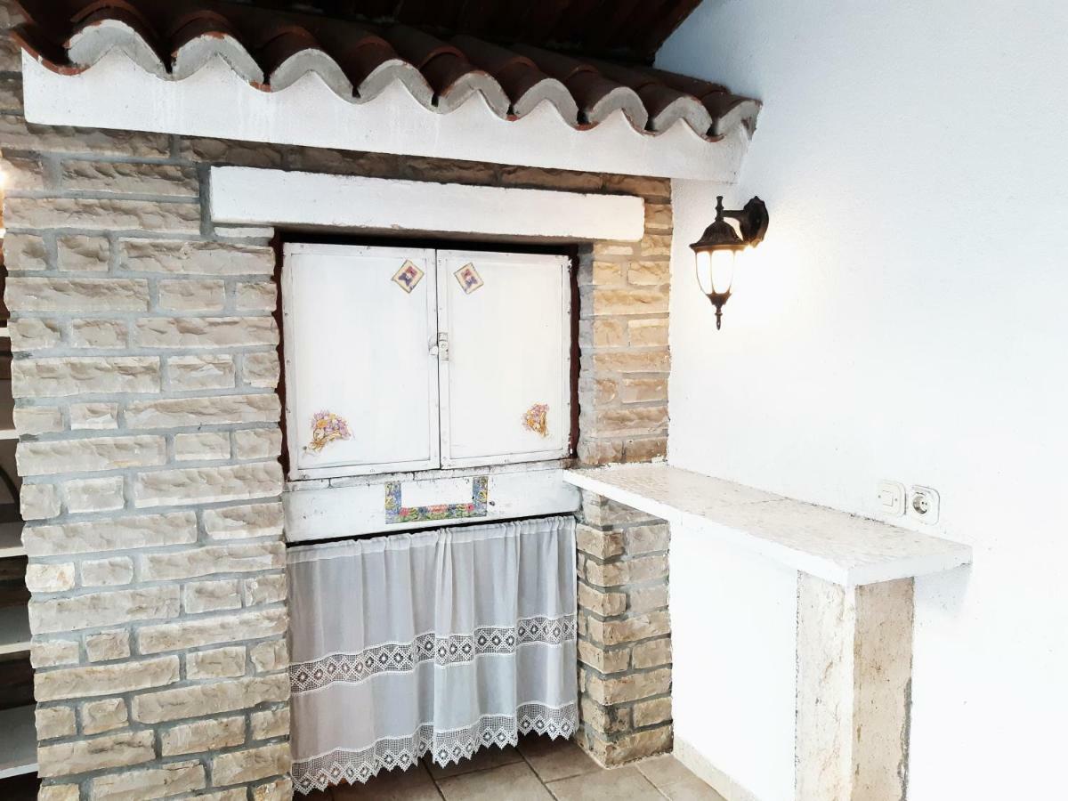 Apartments Kule Брела Екстериор снимка