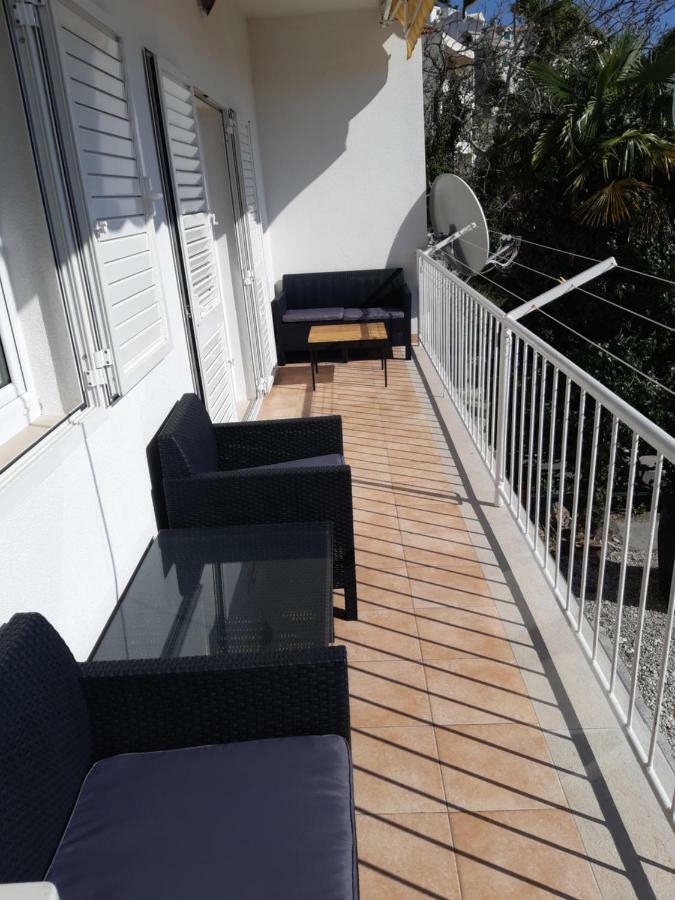 Apartments Kule Брела Екстериор снимка