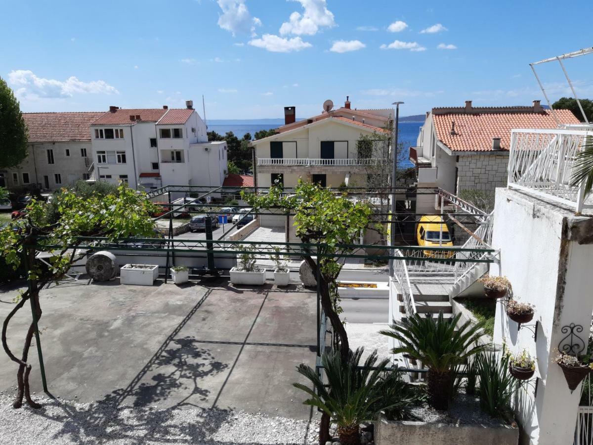 Apartments Kule Брела Екстериор снимка